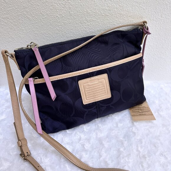 Coach Weekend Hippie 24861 in Signature Nylon - Purple fabric & tan leather EUC - Picture 1 of 10